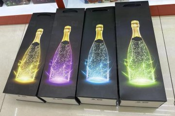 картинка Пакет ламинированный под бутылку 35*12*9см Y743 Мир упаковки