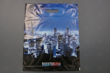 картинка Пакет с вырубной ручкой 38*47см 60мк с ламинацией Ночные огни 50шт Мир упаковки